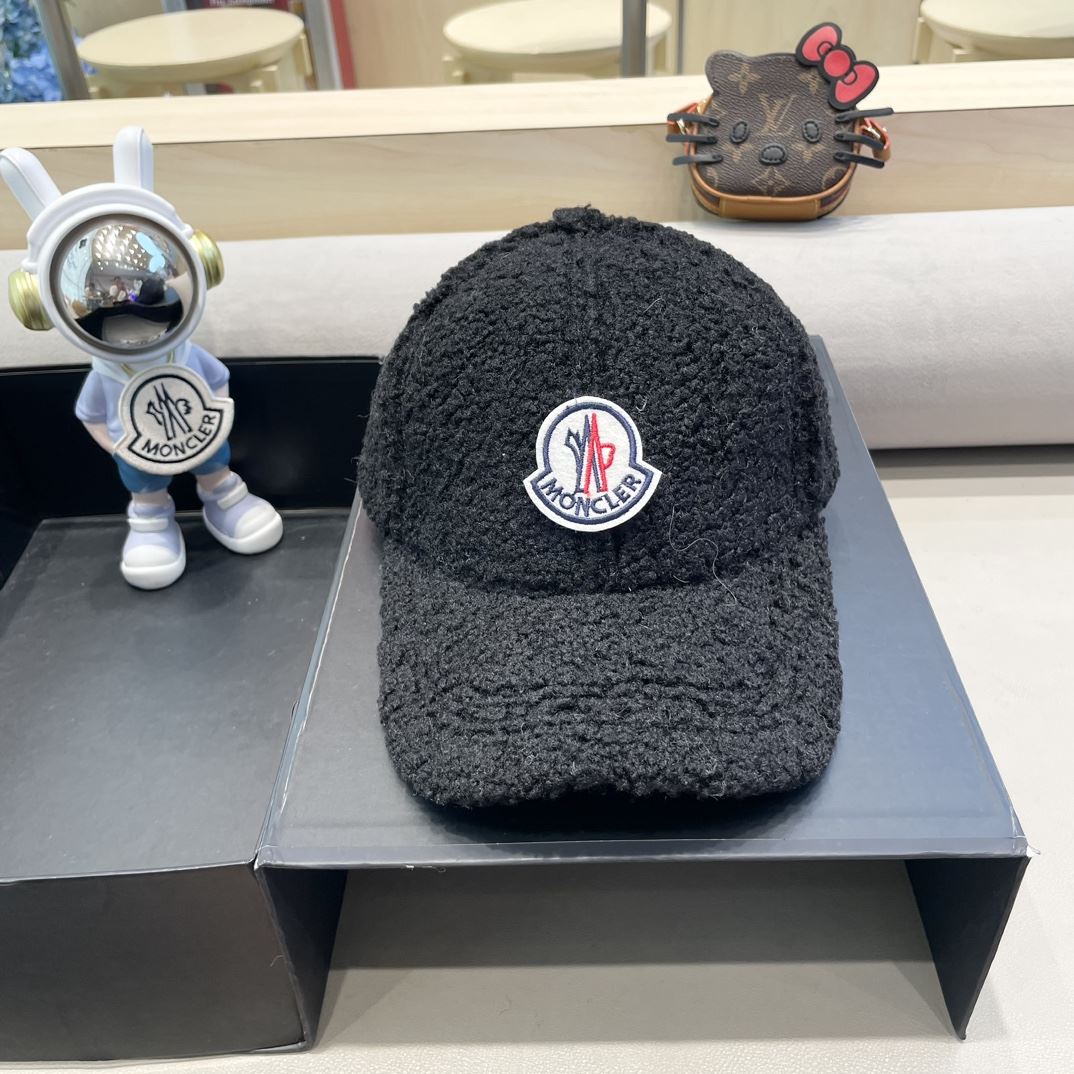 Moncler Caps